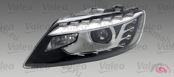 ФАРА ПРАВАЯ - 044138